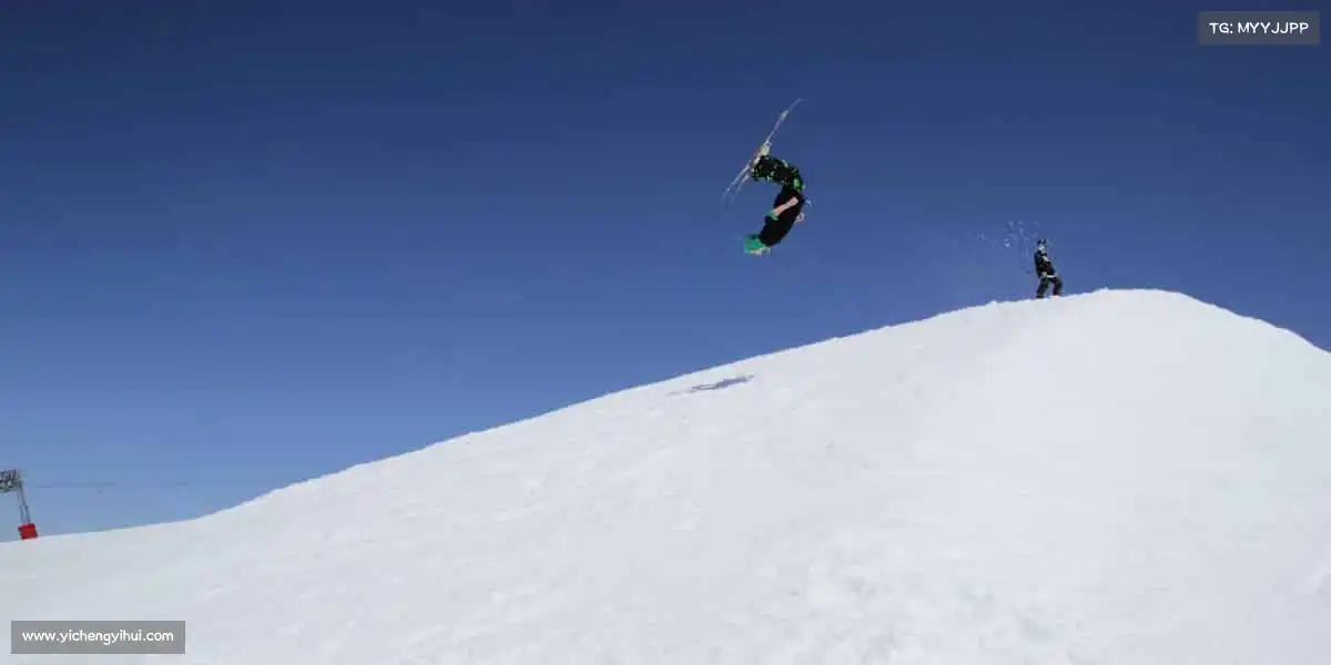 milan米兰🥎棒球场上的全垒打，是全力以赴后的酣畅淋漓！